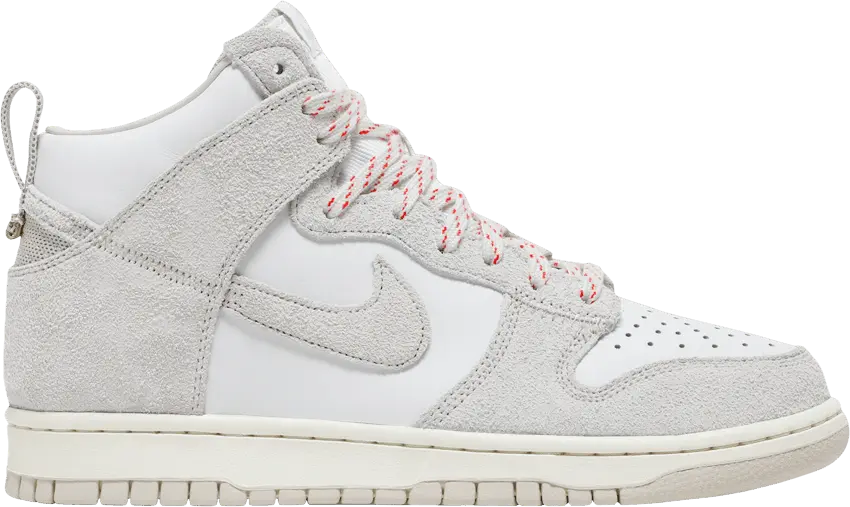  Nike Dunk High Notre Light Orewood Brown