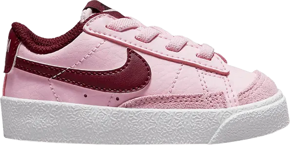  Nike Blazer Low &#039;77 TD &#039;Pink Foam Dark Beetroot&#039;