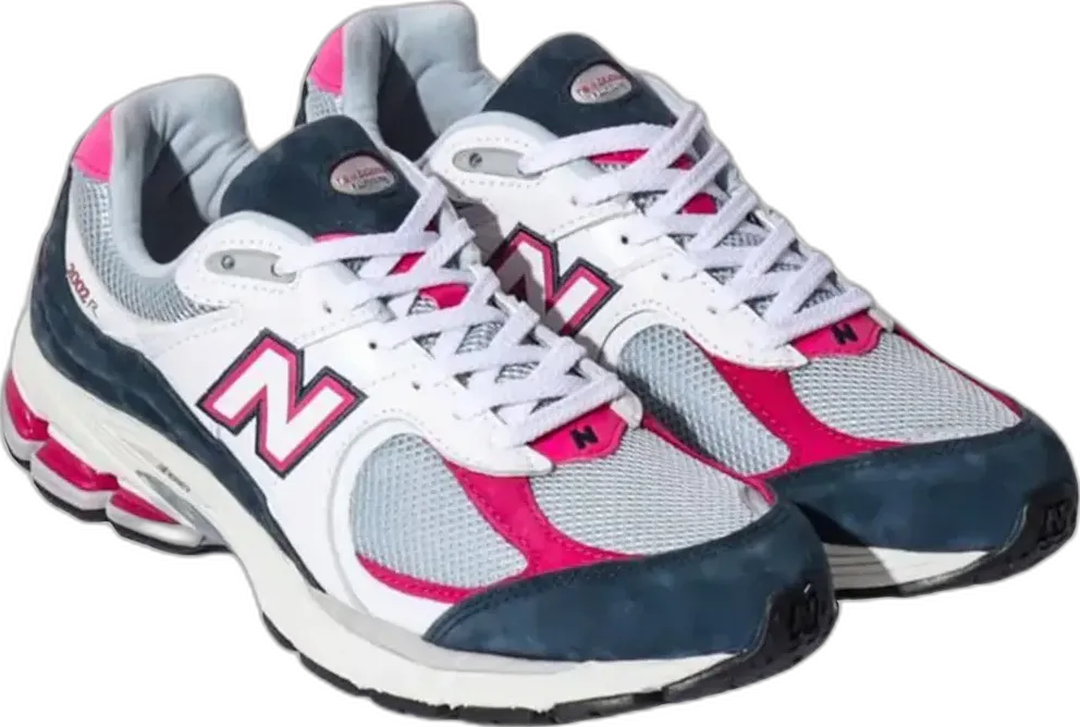  New Balance 2002R atmos White Pink