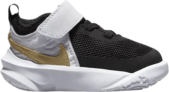  Nike Team Hustle D10 TD &#039;Black White Metallic Gold&#039;