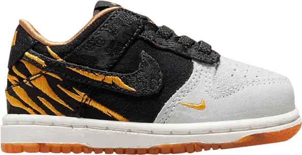  Nike Dunk Low Year of the Tiger (2022) (TD)