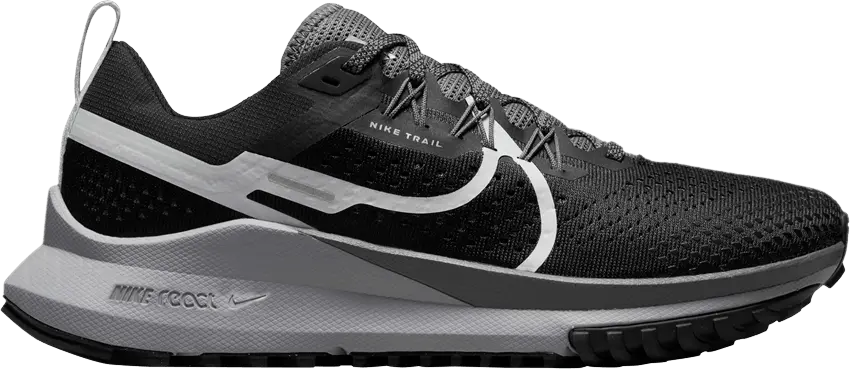  Nike Wmns React Pegasus Trail 4 &#039;Black Dark Grey&#039;
