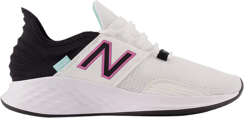  New Balance Wmns Fresh Foam Roav Wide &#039;White Black Surf&#039;