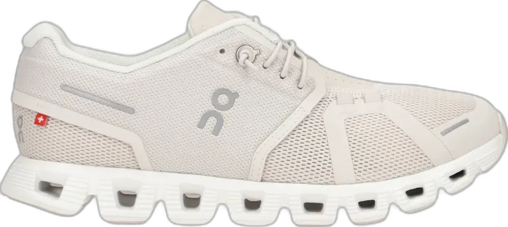  On Running Cloud 5 Pearl White (Women&#039;s)