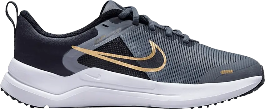  Nike Downshifter 12 GS &#039;Cool Grey Metallic Gold&#039;