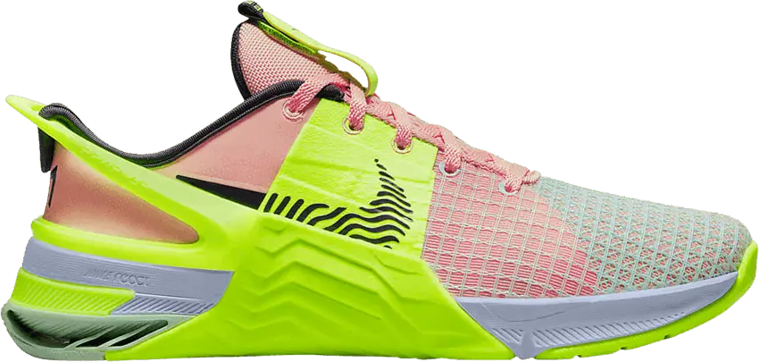  Nike Wmns Metcon 8 FlyEase &#039;Arctic Orange Volt&#039;