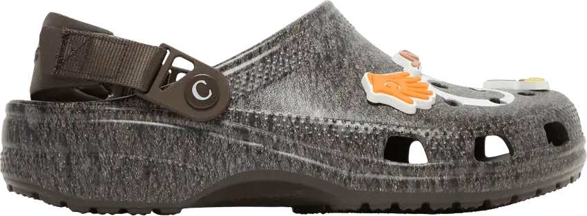  Crocs Classic Clog Carrots Soil