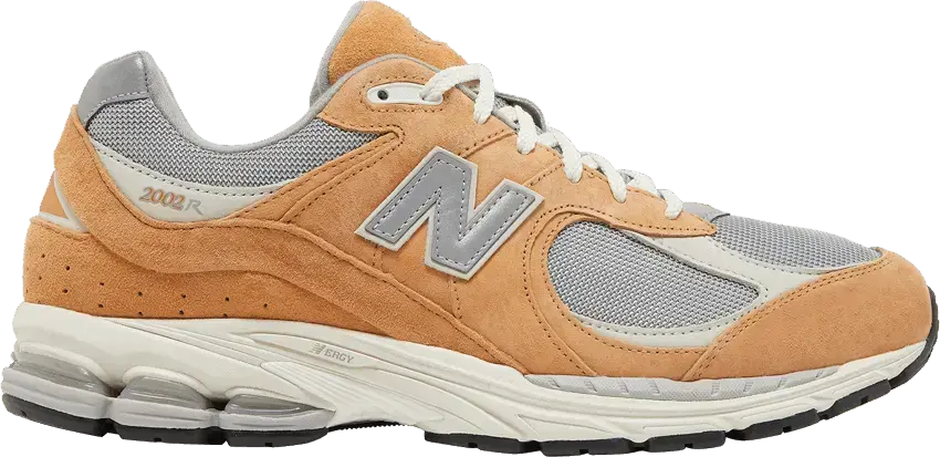  New Balance 2002R Sweet Caramel