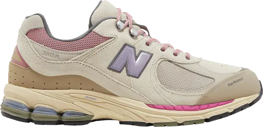  New Balance 2002R Hiking Pack Beige