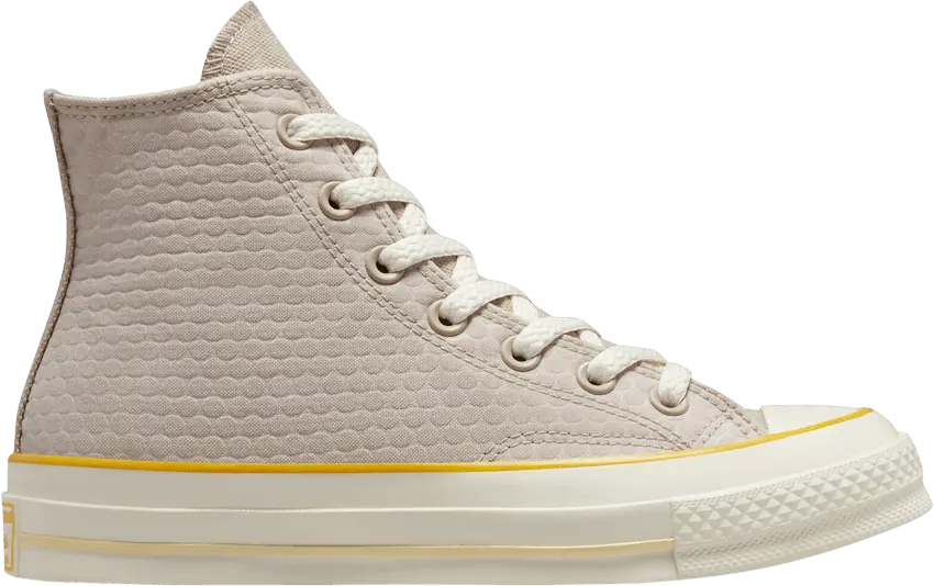  Converse Wmns Chuck 70 Textured High &#039;Papyrus Amarillo&#039;