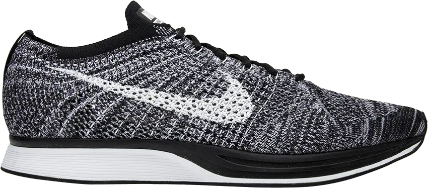  Nike Flyknit Racer Oreo 2