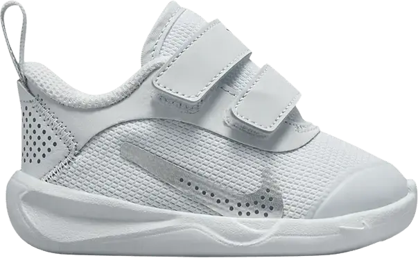  Nike Omni Multi-Court TD &#039;Pure Platinum&#039;
