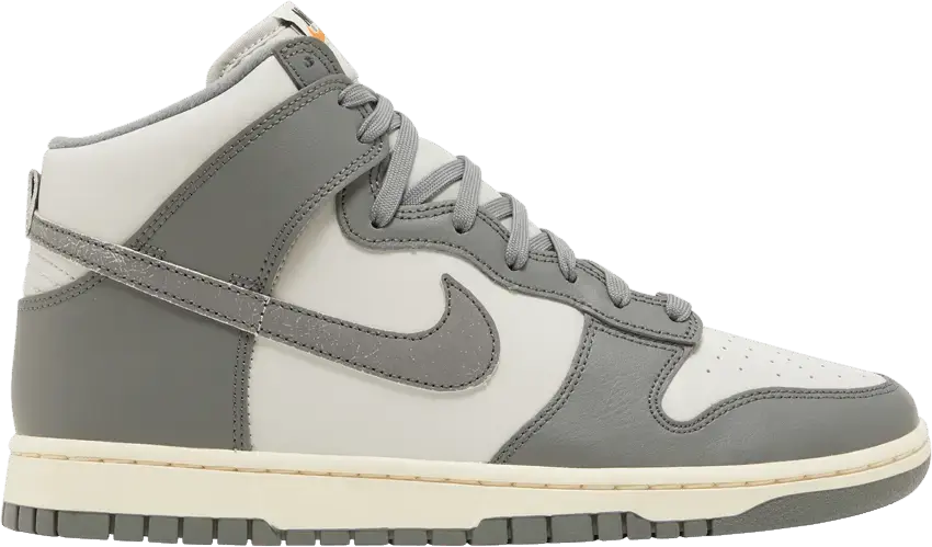  Nike Dunk High Vintage Light Bone Grey