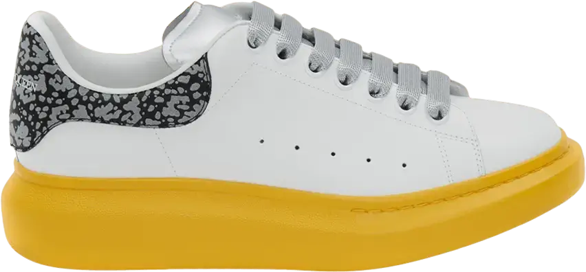  Alexander Mcqueen Alexander McQueen Oversized Sneaker &#039;White Pop Yellow&#039;