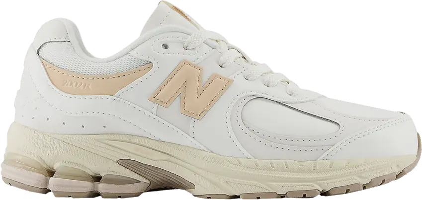  New Balance 2002R Big Kid &#039;Moonbeam Frappe&#039;