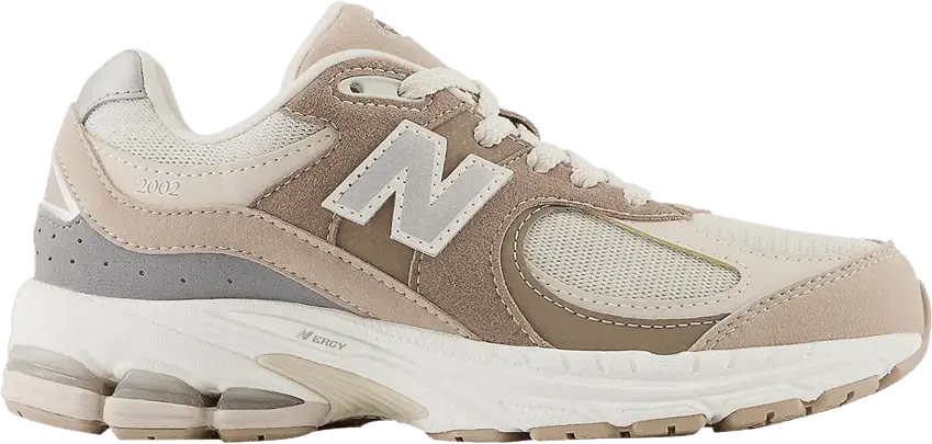  New Balance 2002R Big Kid &#039;Timberwolf Mushroom&#039;