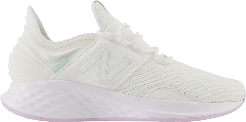  New Balance Wmns Fresh Foam Roav Wide &#039;White Thistle&#039;