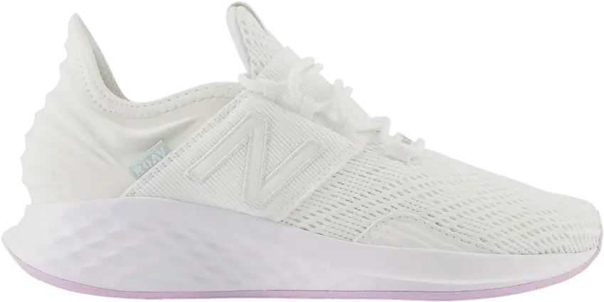  New Balance Wmns Fresh Foam Roav &#039;White Thistle&#039;